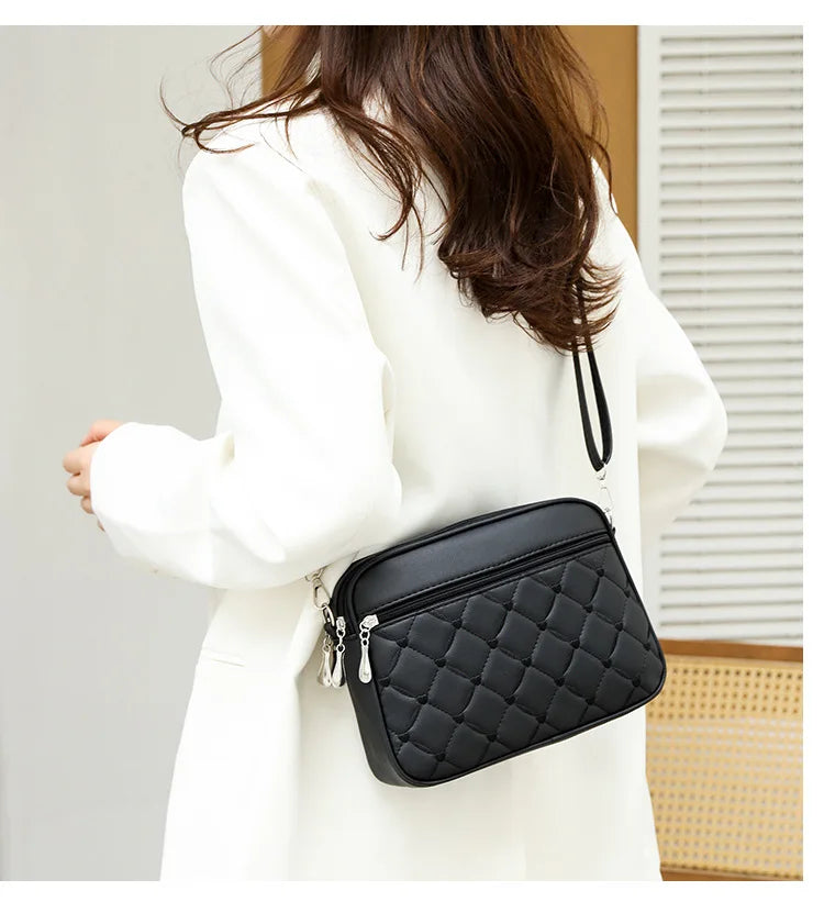 2025 Ladies with High-end and Exquisite Bags New Women's Summer Handbag Versatile Foreign Trade Crossbody Small Square Bags