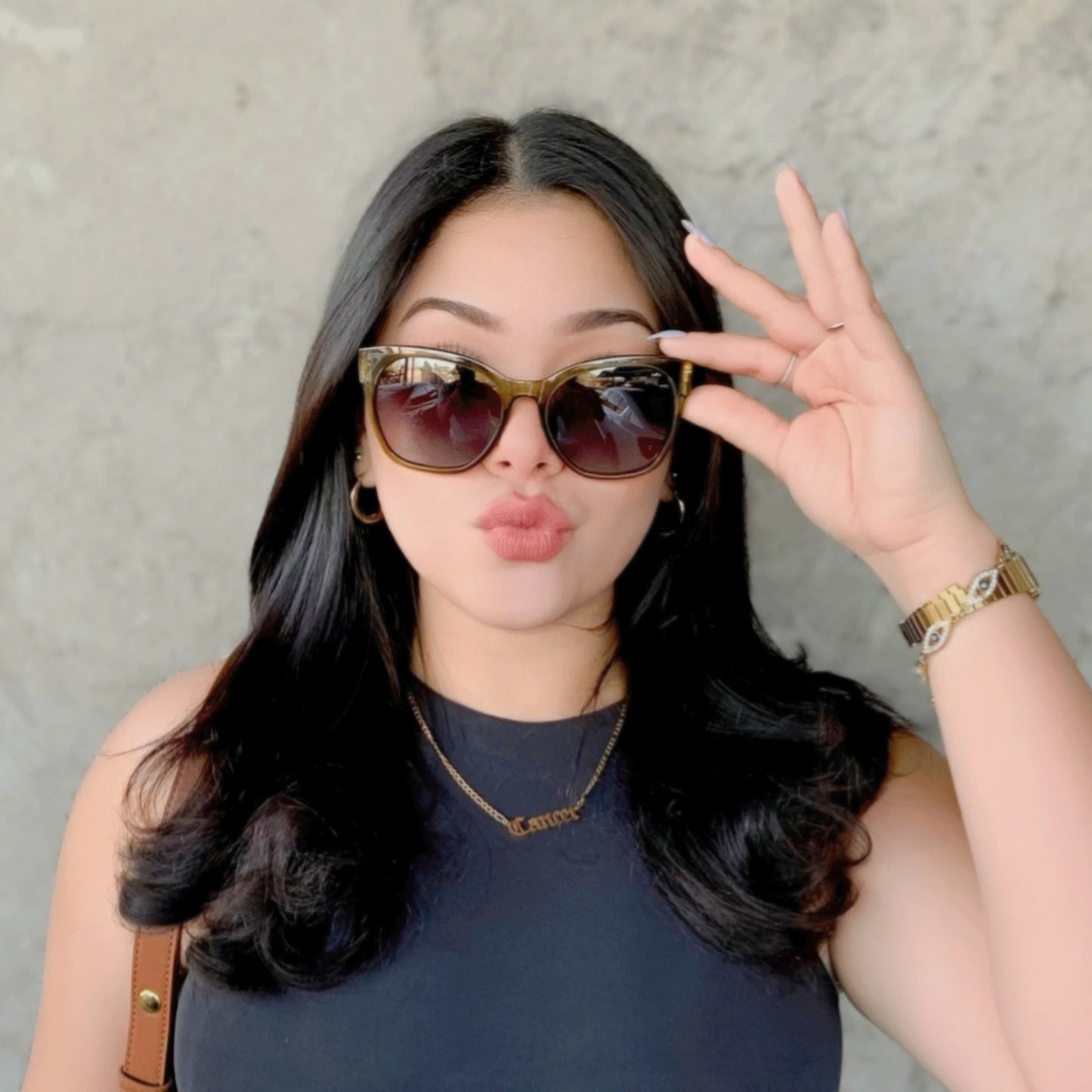 ZENOTTIC Fashion Original Thick Butterfly Frame Polarized Sunglasses for Women Chunky Uv400 Protection Shade Cat Eye Sun Glasses